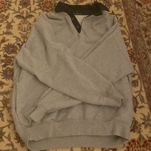 Brandy Melville collar sweatshirt!!